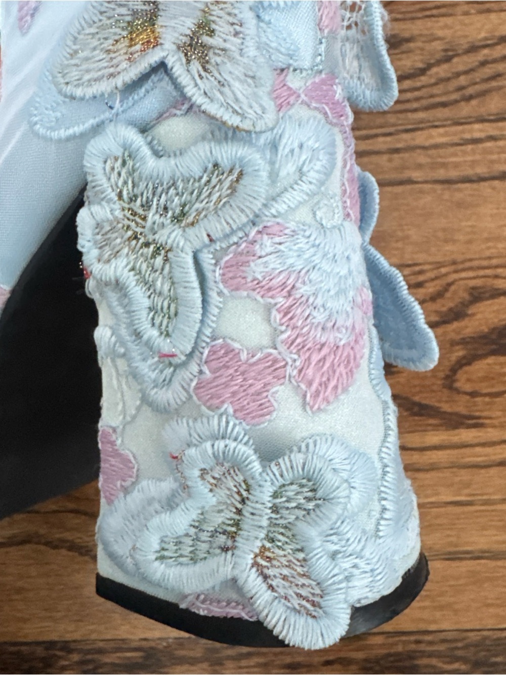 8 Sugar Thrillz Light Blue Lace-Up Floral Embroidered Platform butterfly Boots - Picture 13 of 16